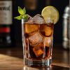 Drink gin z colą